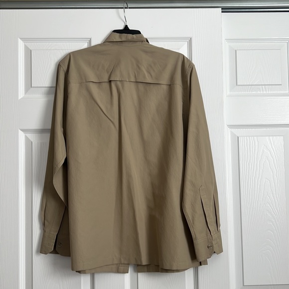 button down - Picture 4 of 4